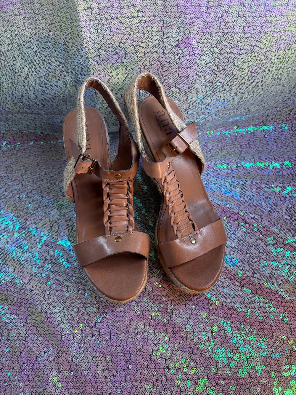 MUST BUNDLE THREE5 DOLLAR ITEMS Anna Tan Brown Leather Woven Slingback Wedges